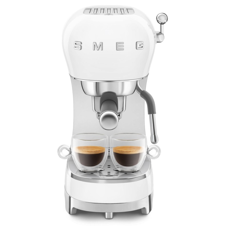 Cafetera Espresso Smeg ECF02WHEU,  50' s