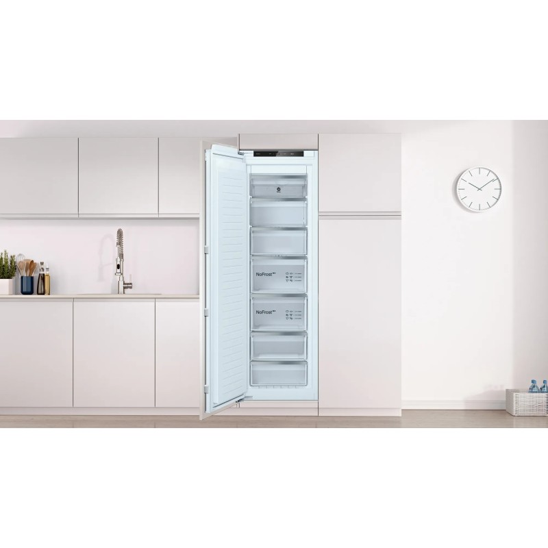 Balay 3GIE737F congelador Arcón congelador Integrado 212 L E Blanco