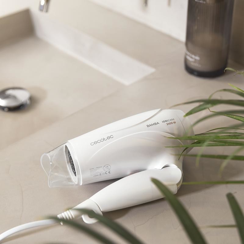 Secador de viaje básico Bamba IoniCare 5400 Power&
