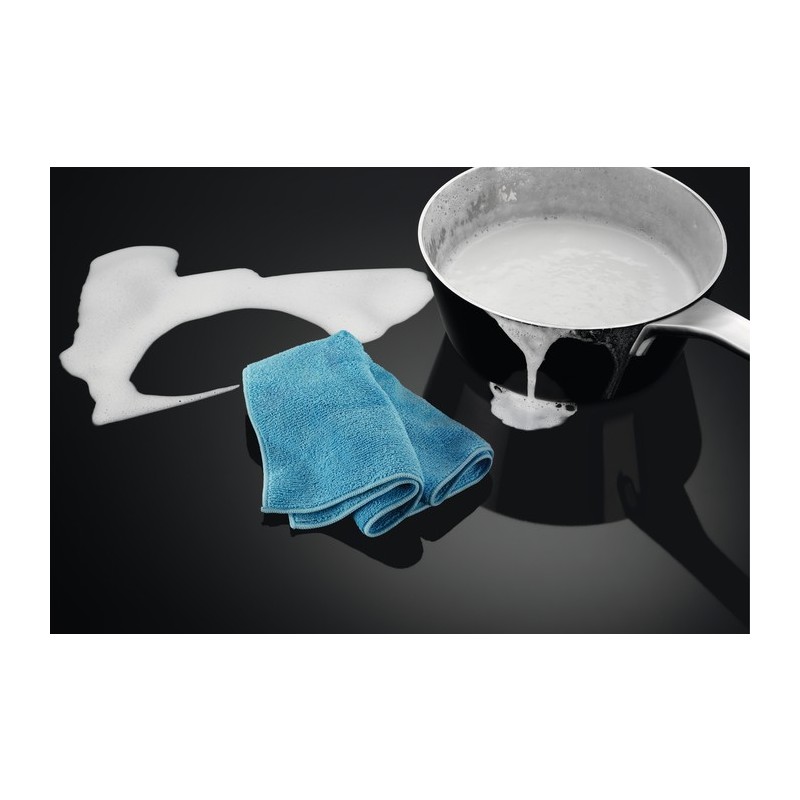 Induccion Electrolux LIT60336C, 3 zonas 