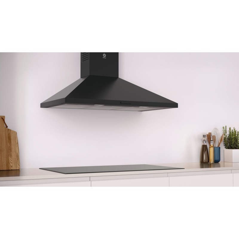 Campana Balay 3BC696MN, Pared piramidal,