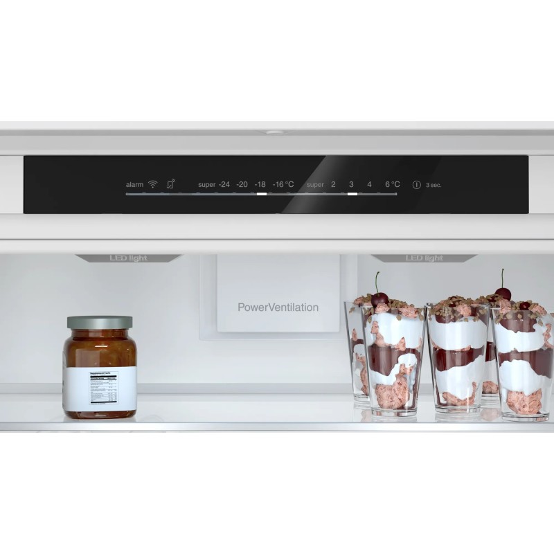 Combi INT Bosch KBN96ADD0, Congelador No