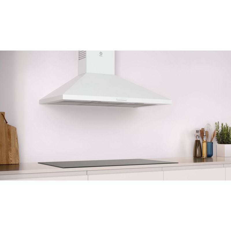 Campana Balay 3BC696MB, Pared piramidal,