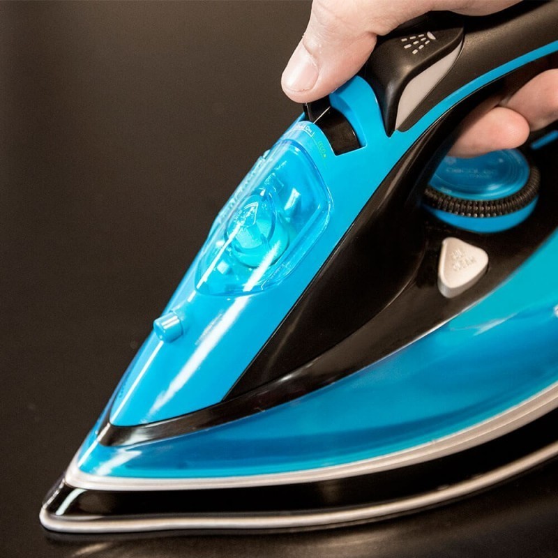 CECOTEC, Plancha Force titanium 520
