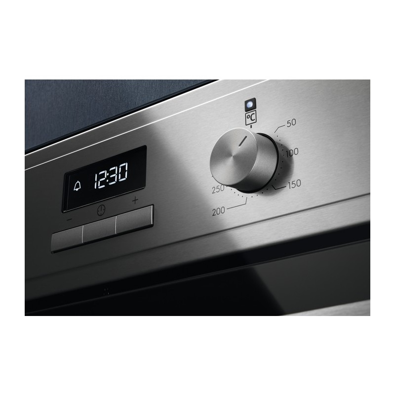 Horno Electrolux EOF3H54X,  SurroundCook