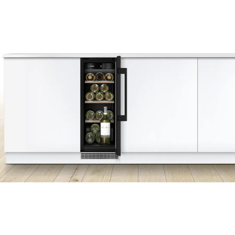 Bosch KUW20VHF0 enfriador de vino Nevera de vino Integrado Negro 21 botella(s)