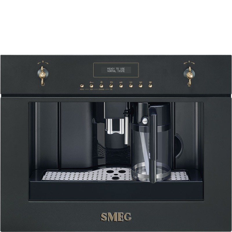 Cafetera Smeg CMS8451A, integración Cort