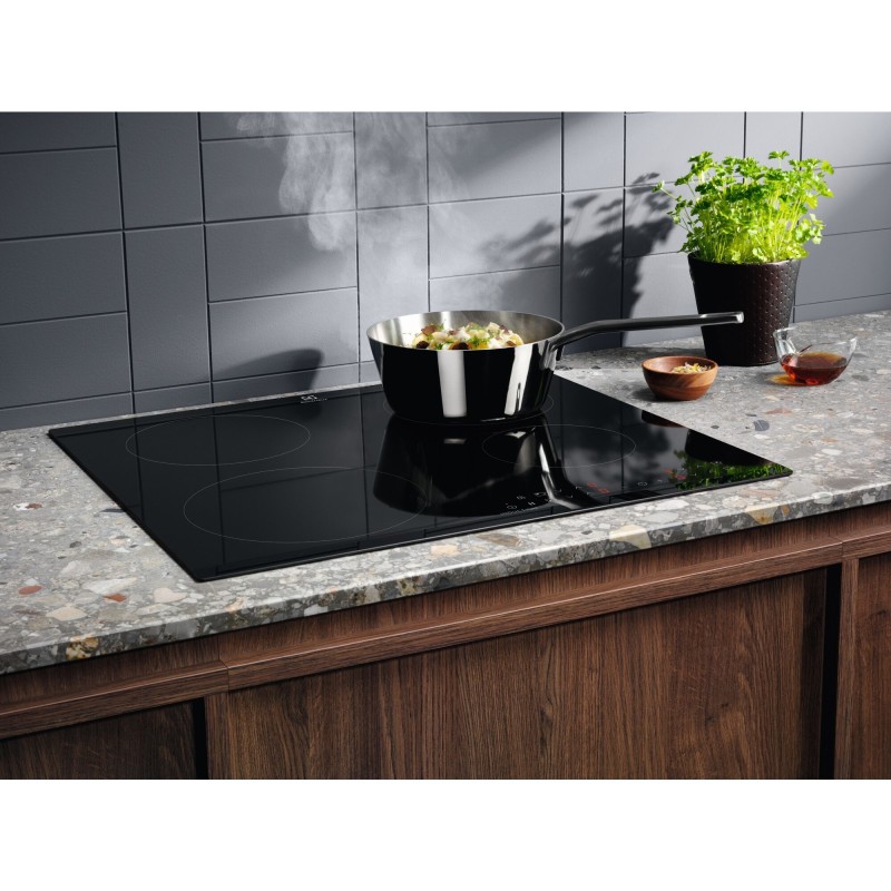 Induccion Electrolux LIT6043, 4 zonas  2