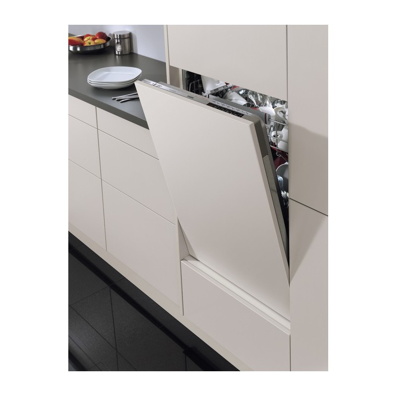 Lavav Aeg FSB64907Z, Clase C, 14 servicios, QS Niv