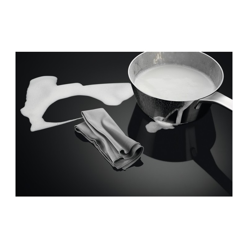 Induccion Aeg IKE84445FB, 80 cm, Maxisense, 4 zona