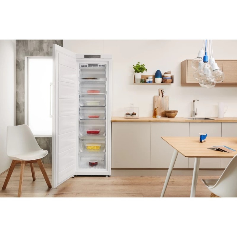 Cong Vert Indesit UI8F2CW, BLANCO , E , 