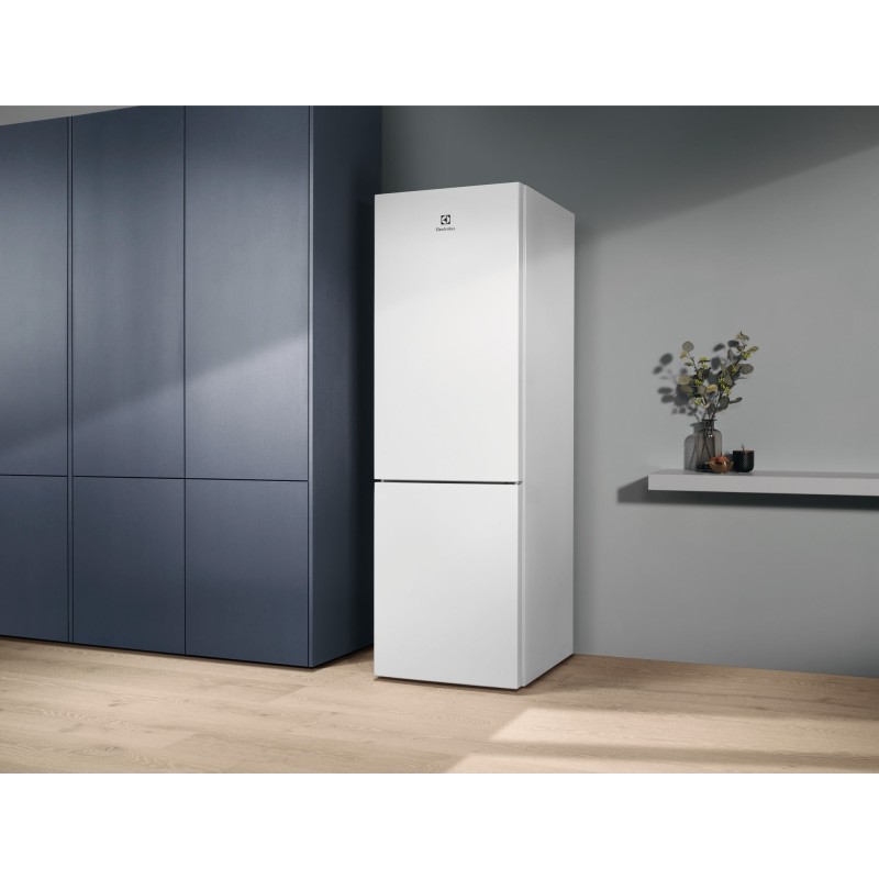 Combi Electrolux LNT5ME32W1, TwinTech No