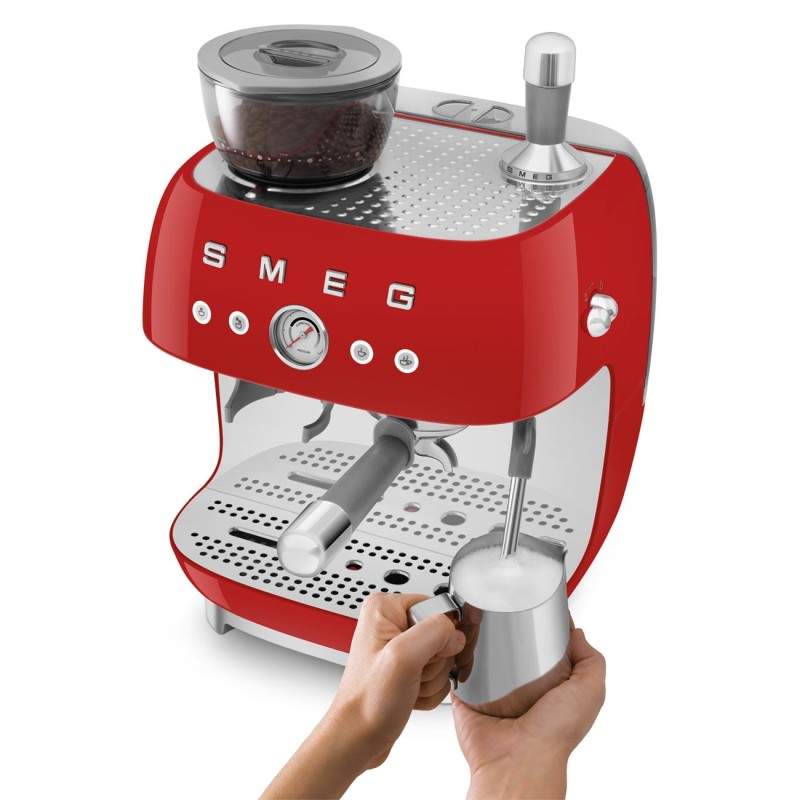 Cafetera Espresso Smeg EGF03RDEU,  con m