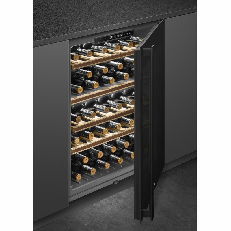 Vinoteca INT Smeg CVI638RN3, Integración