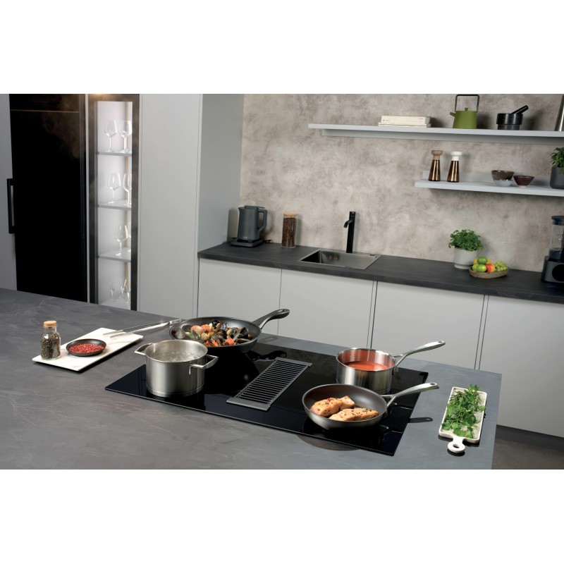 Induccion Haier HAIH82MTMCF, con campana