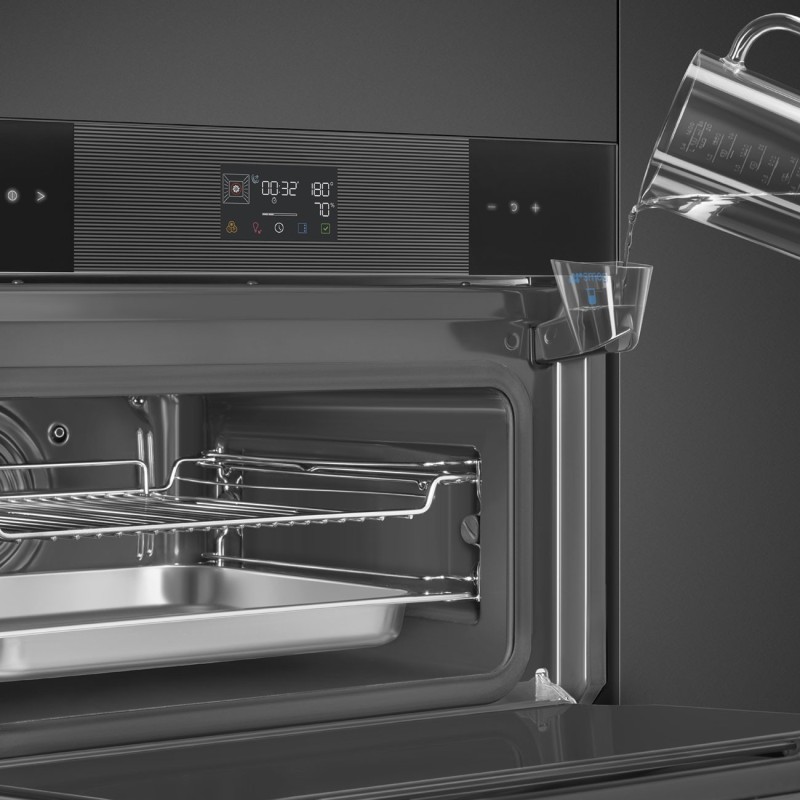 Horno Smeg SO4102S3B3, compacto que comb